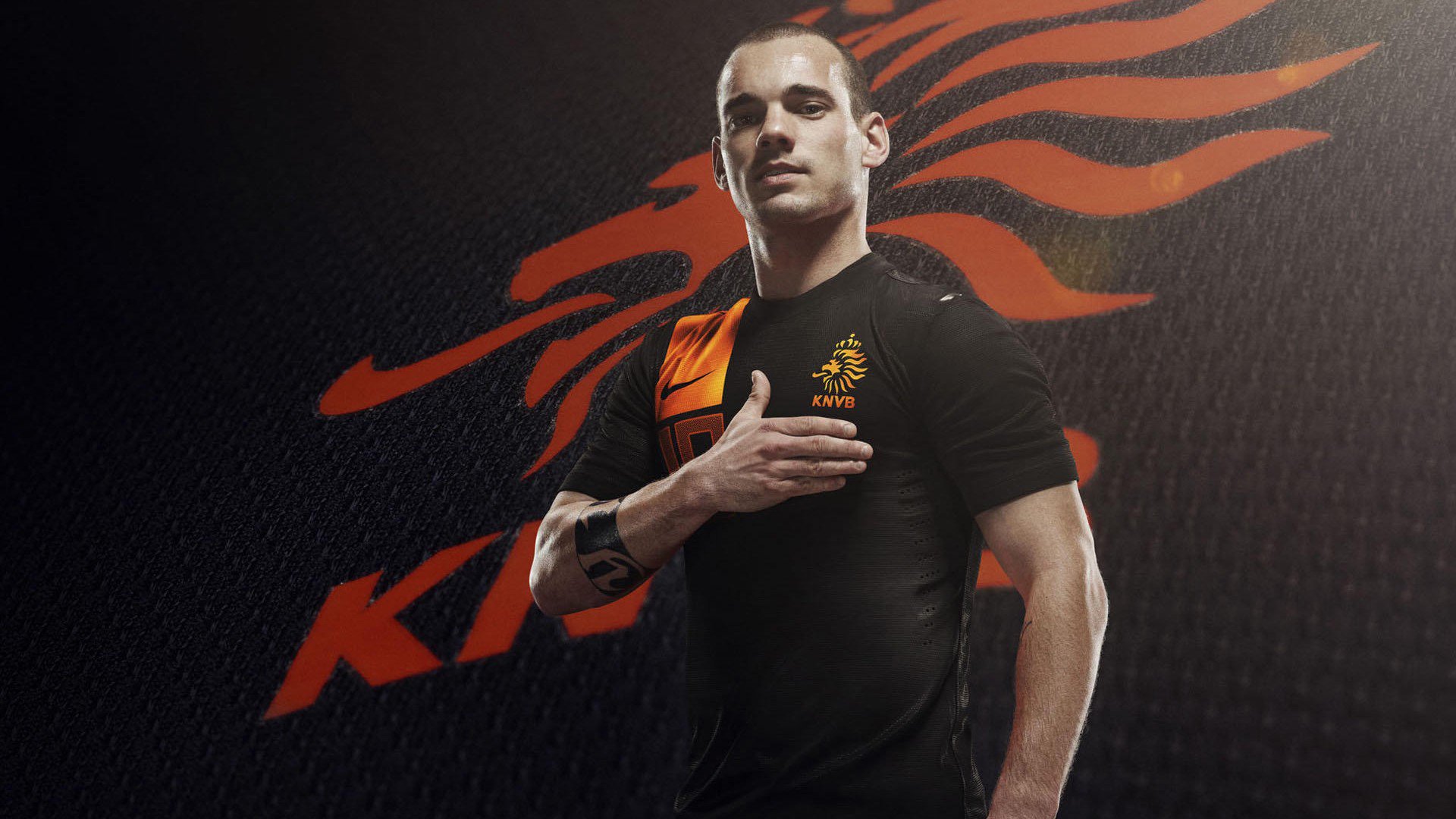 “宽板滑水:东三叉湖马鞍山赛场成运动爱好者的新天堂”