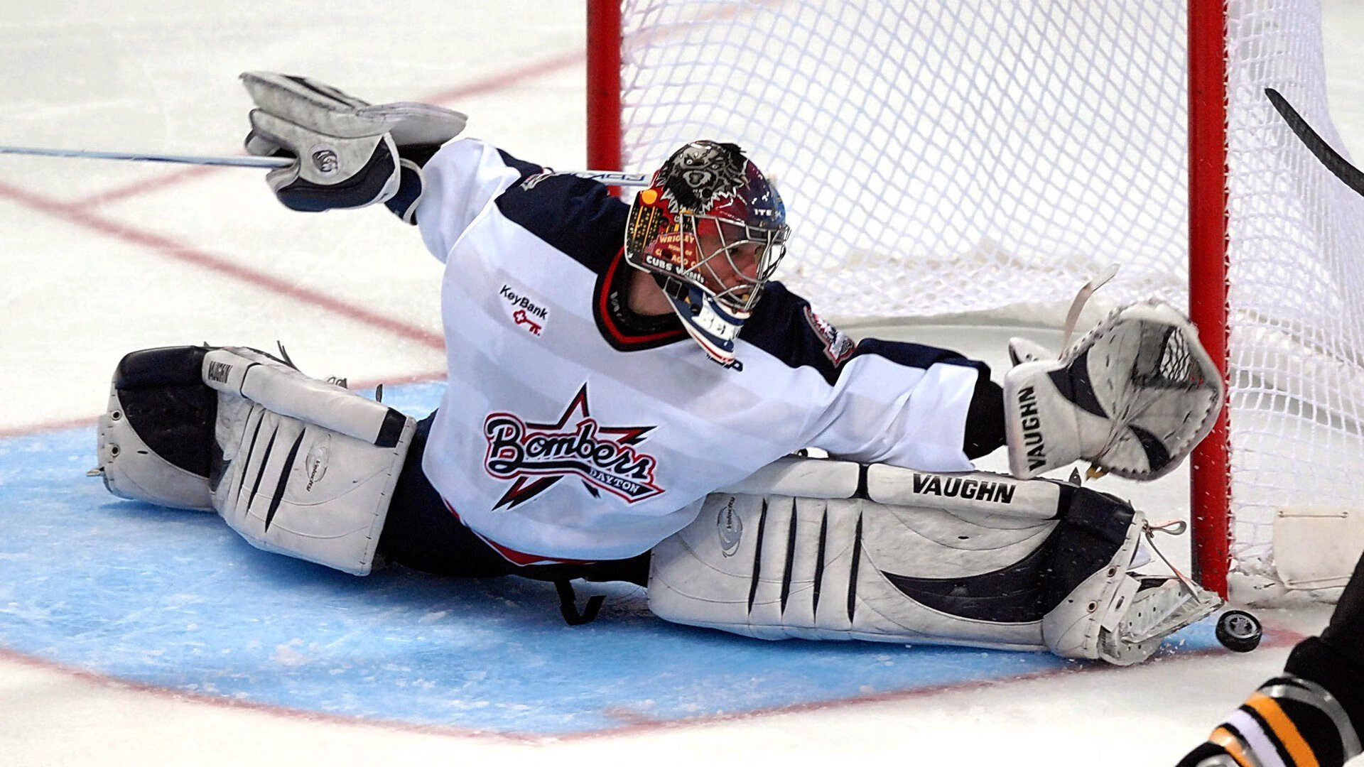 AYX官网-_点燃梦想：青少年体育职业探索营_，青少年体育训练营