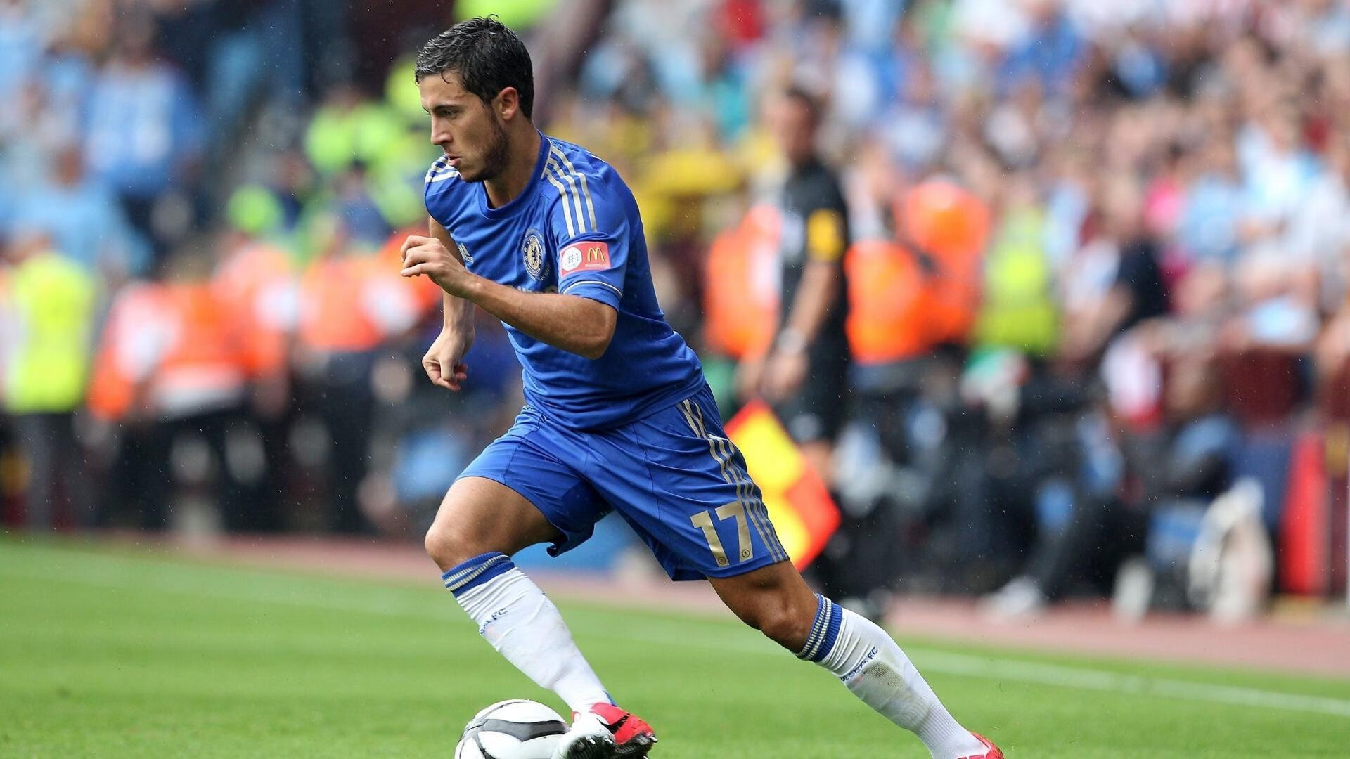 爱游戏娱乐平台-关注焦点：本周最具潜力冲击季后赛的队伍，季后赛强度大